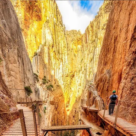 Appartement Stayatsas Marbella Luxury 2 Bedroom Apartment, 80 M2 Private Terrace, Pools, Walk To Beach & Puerto Banus