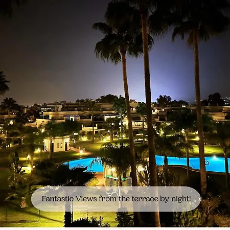 Lejlighed Stayatsas Marbella Luxury 2 Bedroom Apartment, 80 M2 Private Terrace, Pools, Walk To Beach & Puerto Banus Marbella