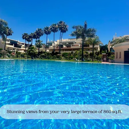 Stayatsas Marbella Luxury 2 Bedroom Apartment, 80 M2 Private Terrace, Pools, Walk To Beach & Puerto Banus شقة *