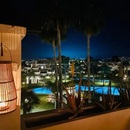 Stayatsas Luxe App Vlakbij Strand, 80 M2 Terras, Grote Zwembaden Apartment *
