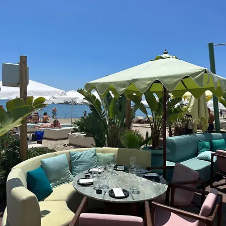Stayatsas Luxe App Vlakbij Strand, 80 M2 Terras, Grote Zwembaden Apartment *
