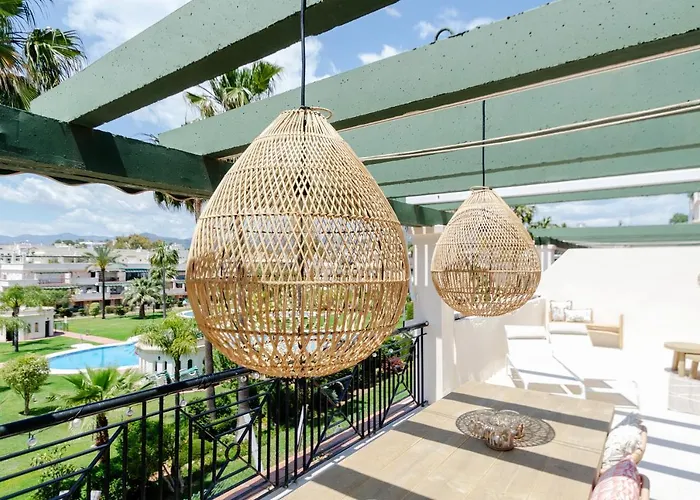 Stayatsas Luxury 2 Bedroom Apartment, 80 M2 Private Terrace, Pools, Walk To & Puerto Banus Marbella