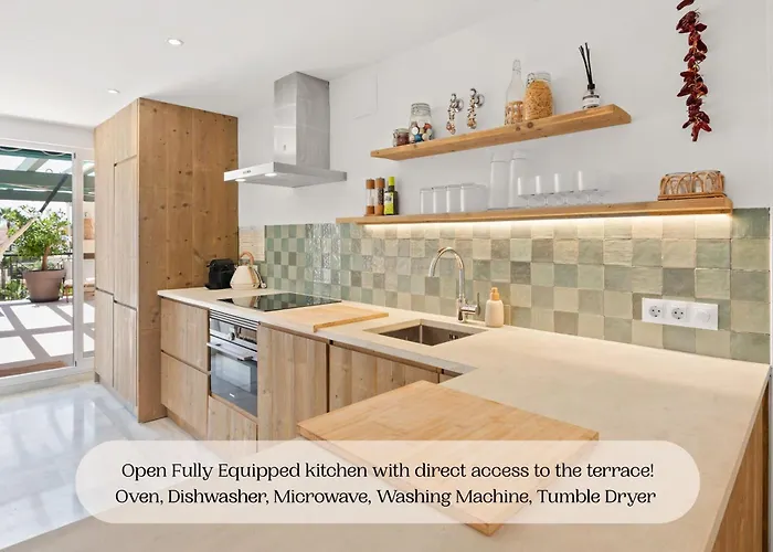 Apartamento Stayatsas Luxury 2 Bedroom Apartment, 80 M2 Private Terrace, Pools, Walk To & Puerto Banus