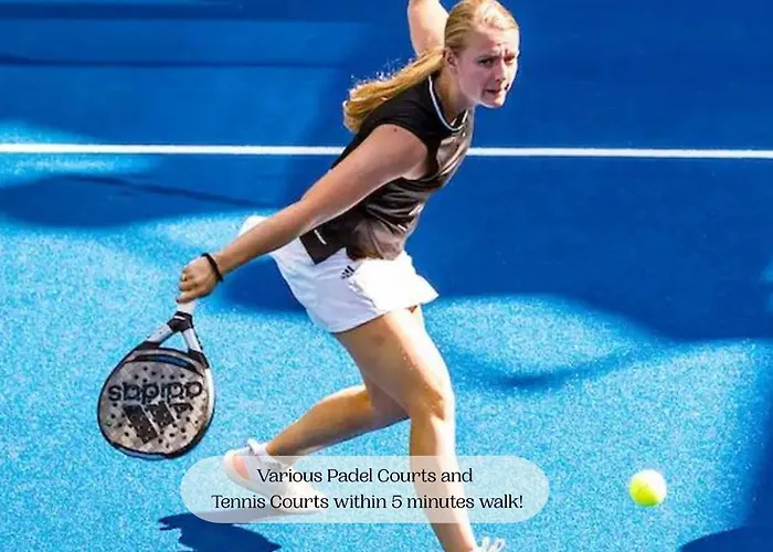 Stayatsas Luxury 2 Bedroom Apartment, 80 M2 Private Terrace, Pools, Walk To & Puerto Banus Apartamento Marbella