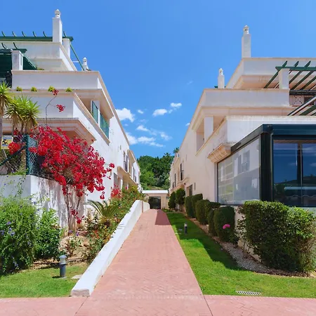 Stayatsas Marbella Luxury Apartment 80 M2 Terrace, Pools & Parking * 마르베야