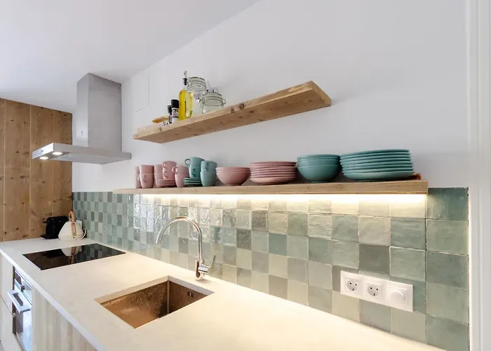 아파트 Stayatsas Luxury 2 Bedroom Apartment, 80 M2 Private Terrace, Pools, Walk To & Puerto Banus